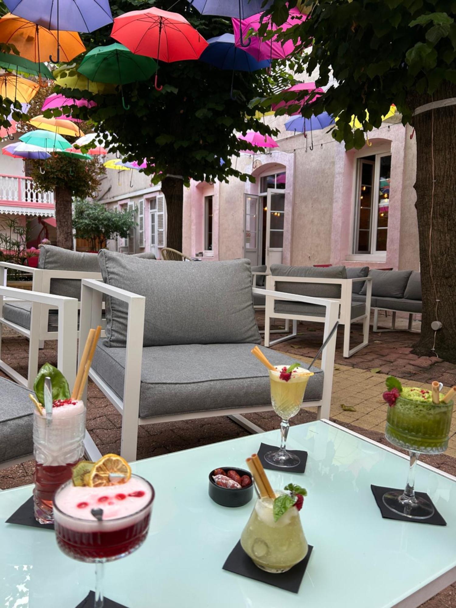 Hotel & Restaurant Le Patio Vichy Exteriér fotografie